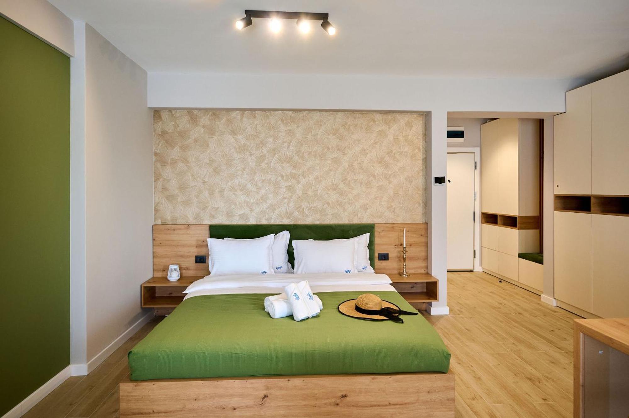 Soleil Anne Studio In Infinity Beach Resort - Parking Mamaia Bagian luar foto